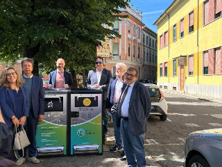 Alessandria - In centro arrivano i primi cassonetti “intelligenti” per i rifiuti